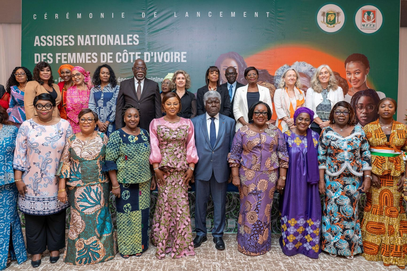 Le Sofitel hôtel d’Abidjan-Cocody était aux couleurs des femmes, le lundi, 22 avril 2024. Elles s’y sont retrouvée pour le lancement de la première édition des assises nationales des femmes de Côte d’Ivoire (ANAFCI), qui se veut un cadre idéal de réflexion et de propositions pour assurer leur épanouissement individuel et collectif.